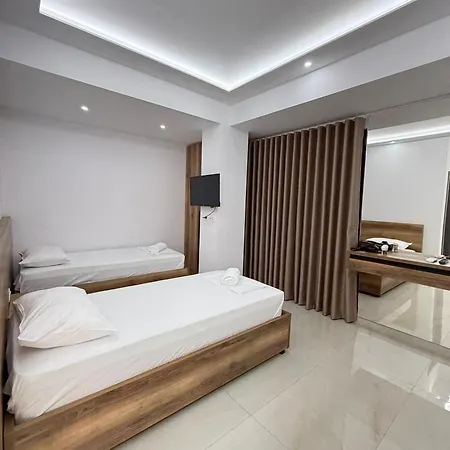 Hotel Papa-berat *